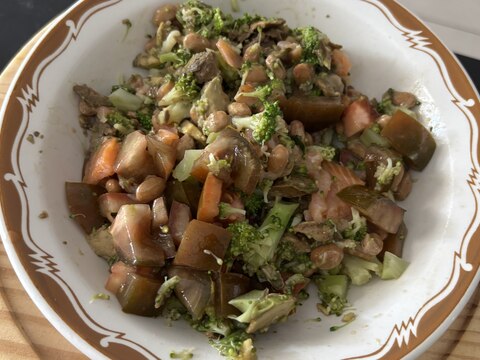 簡単、美味しい、食べる美容サラダ❣️